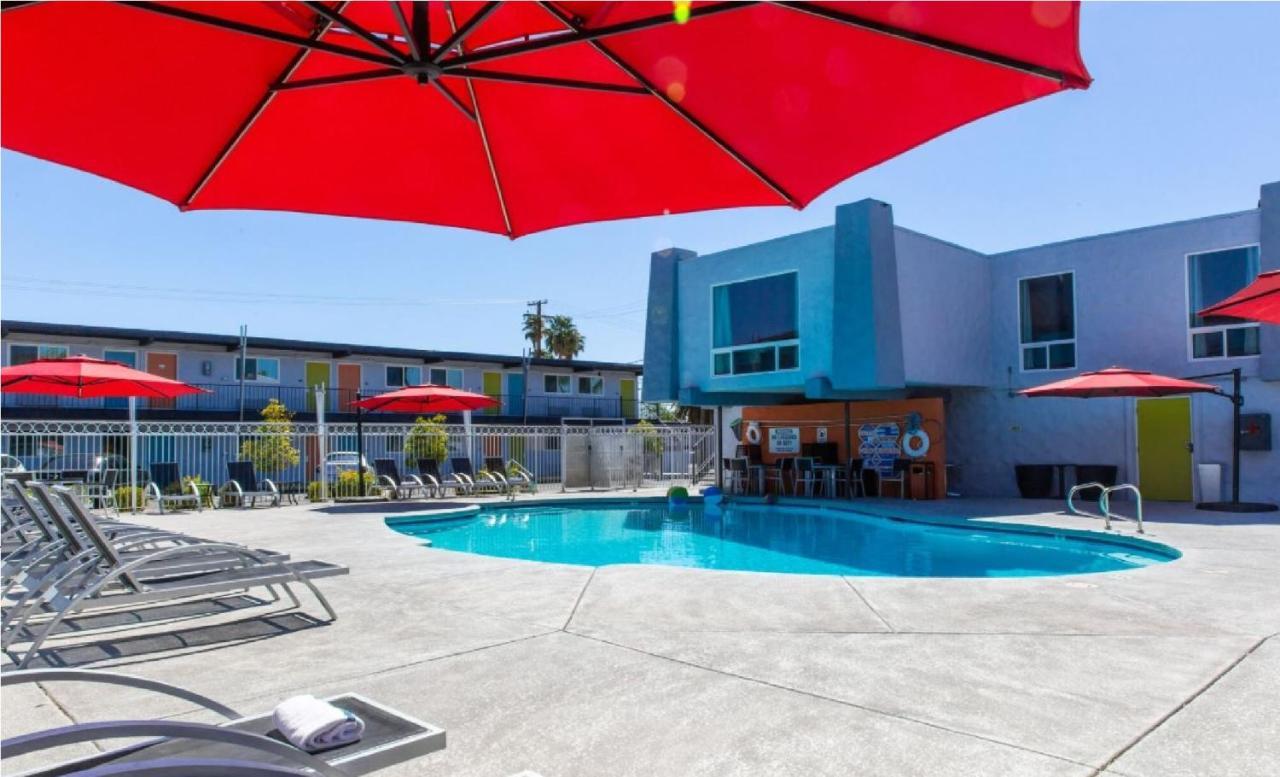 Bposhtels Las Vegas Exterior photo